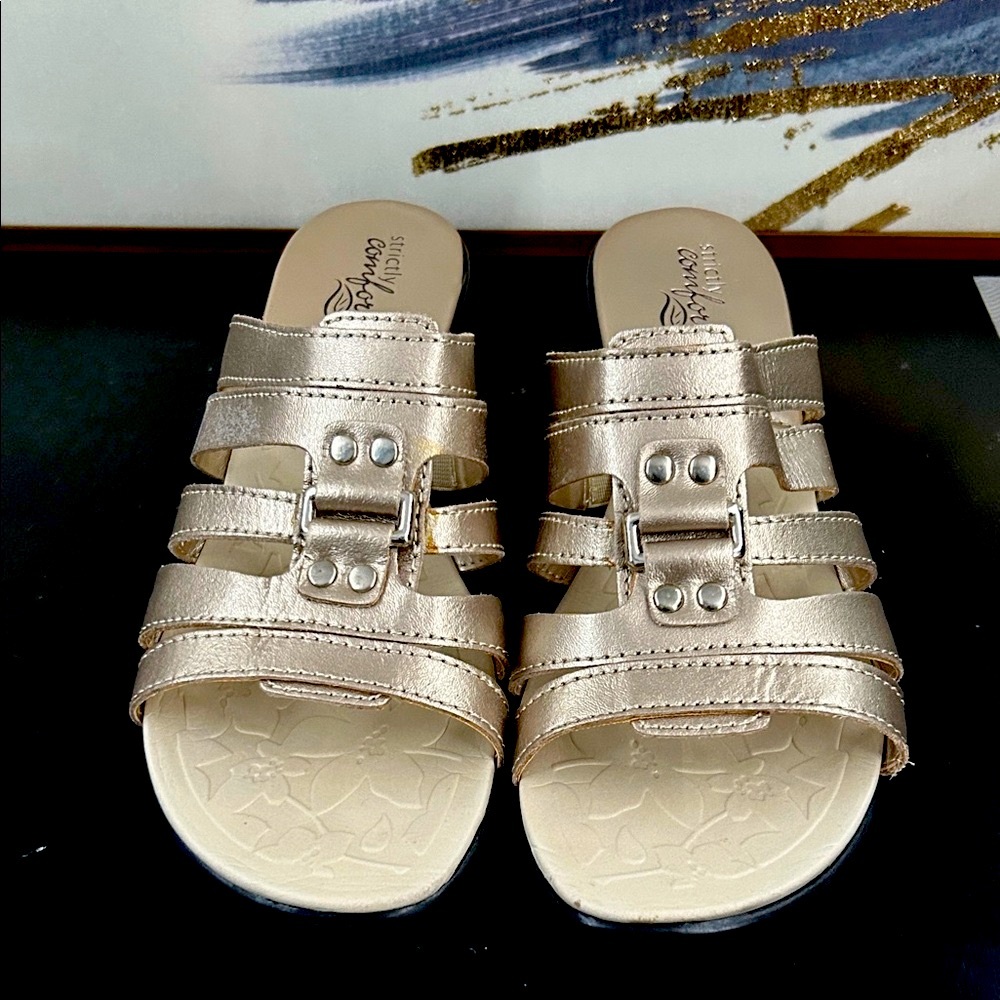 Stylish Comfort Champagne Wedges for Women